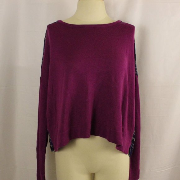 Comfortable Purple Flowy Aztec Galaxy Print High Low Top - Picture 3 of 8